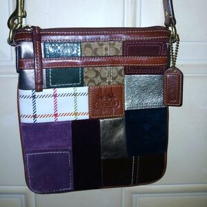 Vintage Coach Holiday Limited Edition Crossbody (G0773-49929)